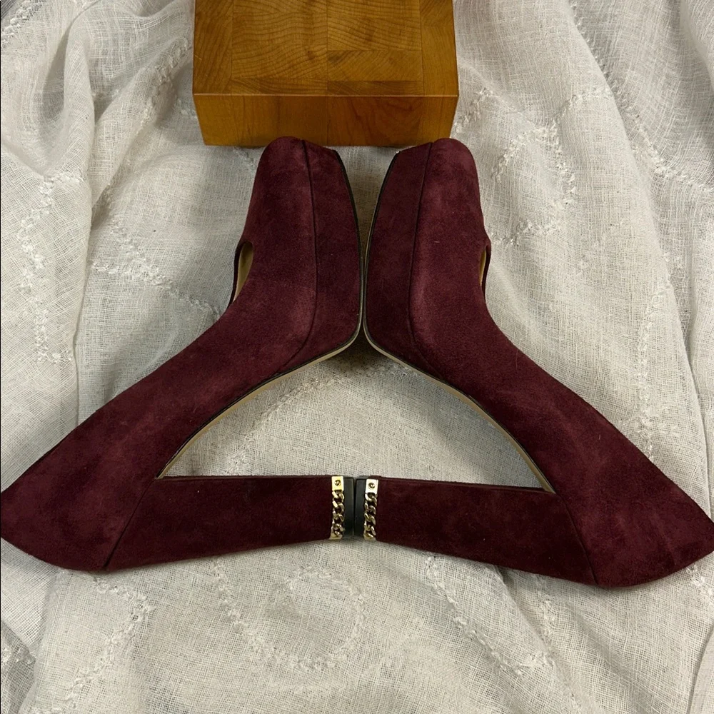 Michael Michael Kors elegant classic pump heels